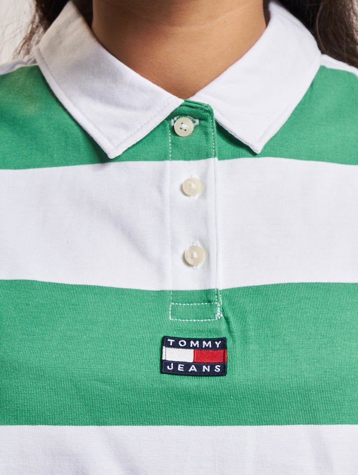 قميص بولو تومي جينز TJW قصير بشعار مخطط SL