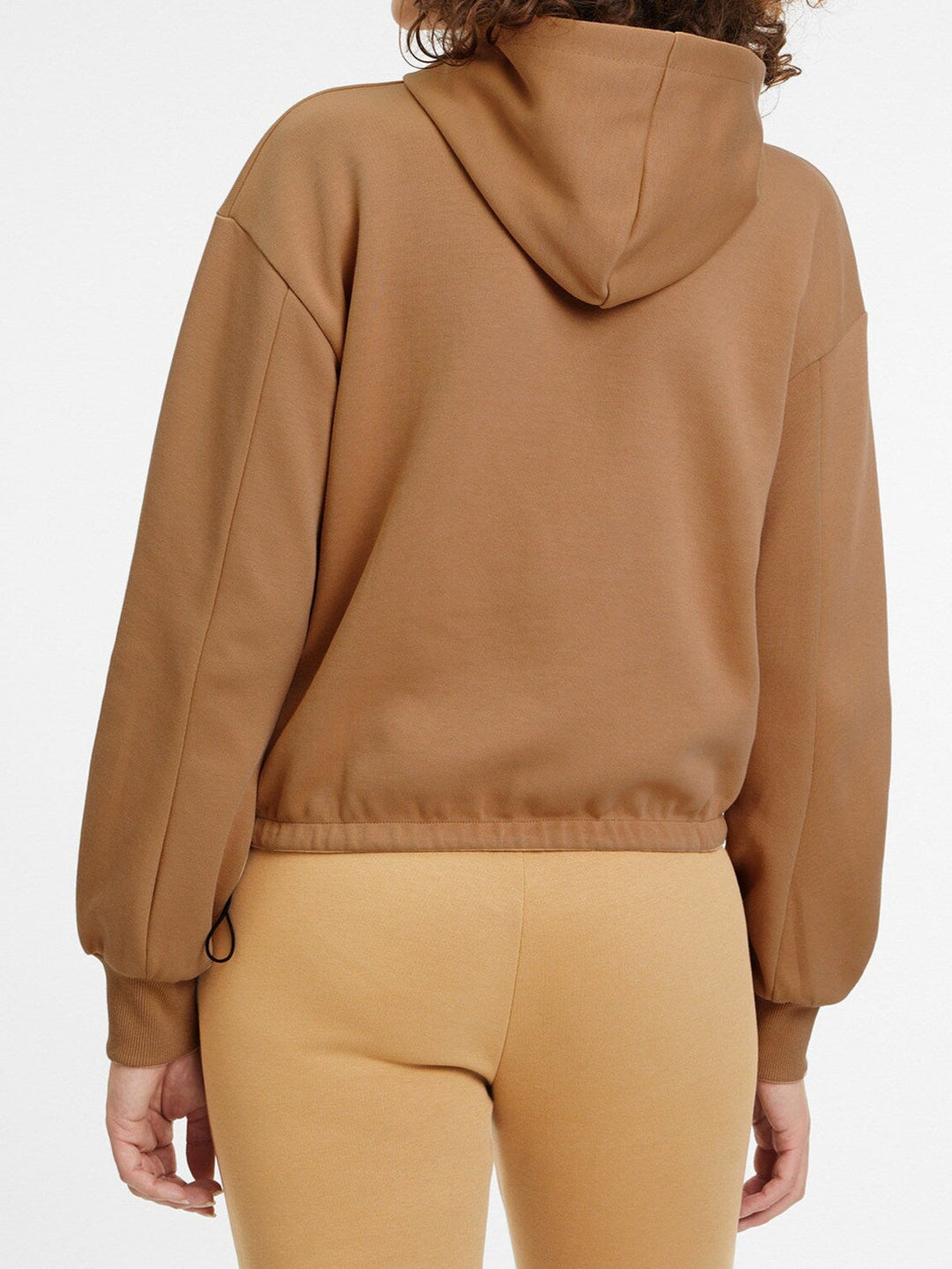 هودي فيلا تويوناكا بني فاتح/أحمر