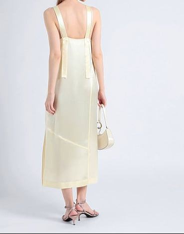 فستان-كالفن كلاين