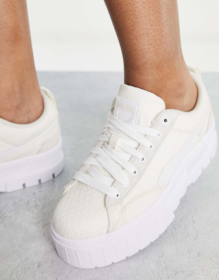 حذاء رياضي نسائي من PUMA Mayze Patchwork - أبيض عاجي