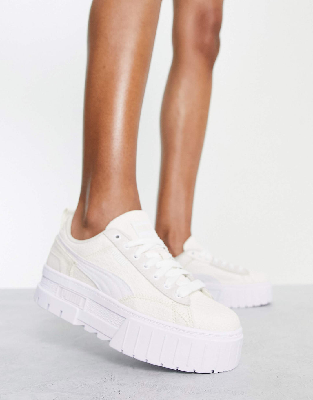 حذاء رياضي نسائي من PUMA Mayze Patchwork - أبيض عاجي