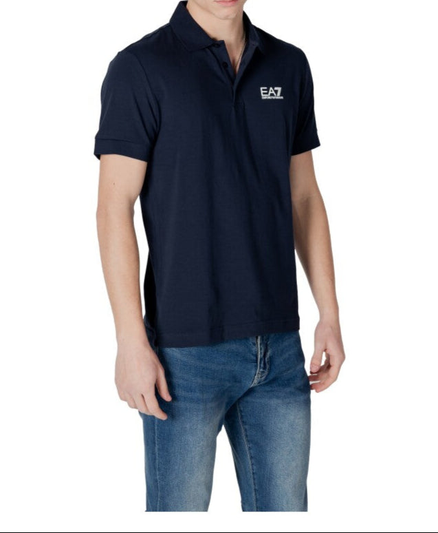 قميص بولو بشعار Armani Exchange على الصدر