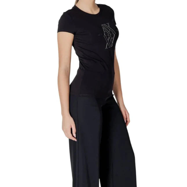 تي شيرت أرماني إكستشينج نسائي أسود مطبوع بأكمام قصيرة