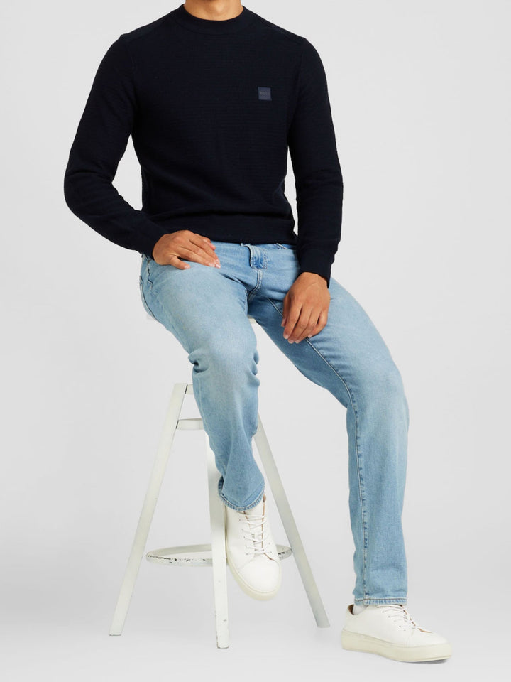 هوغو بوس - قميص تريكو أسود من القطن برقبة دائرية