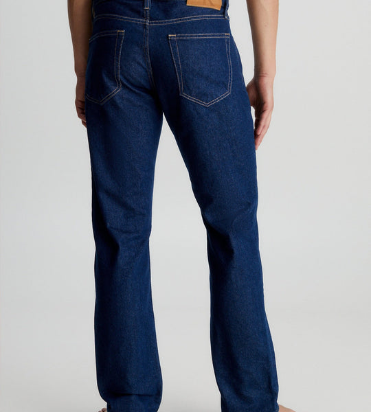 بنطال جينز كالفن كلاين جينز مستقيم متوسط ​​الطول أزرق