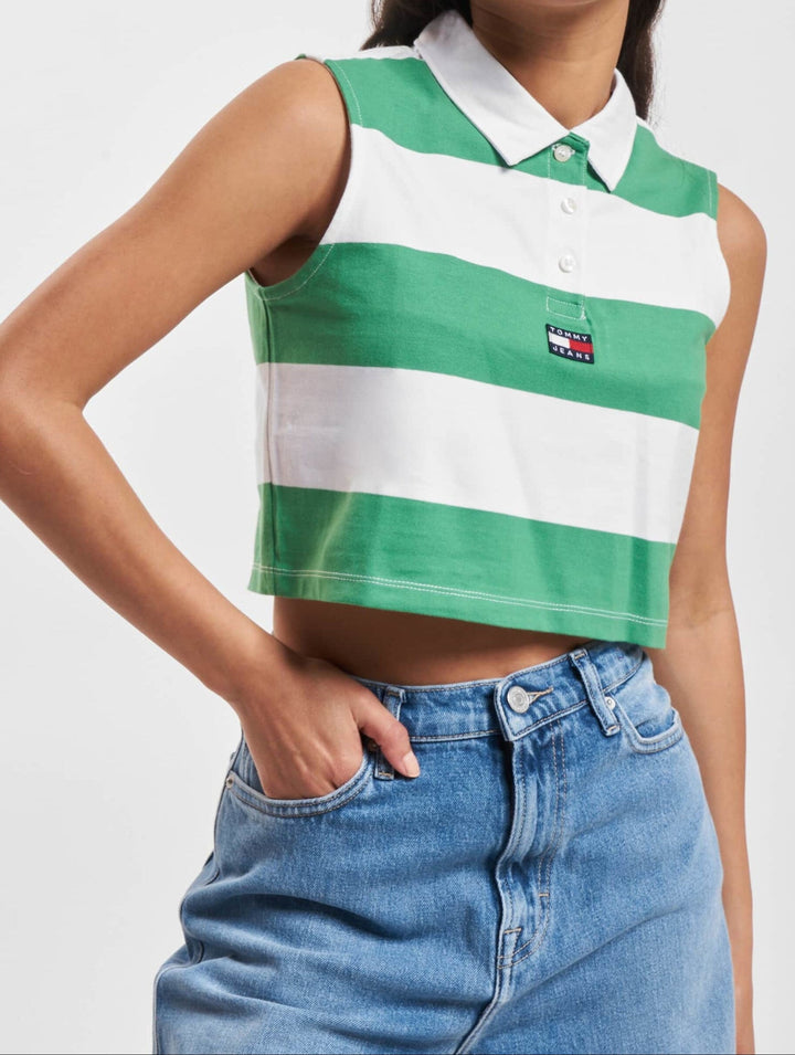 قميص بولو تومي جينز TJW قصير بشعار مخطط SL