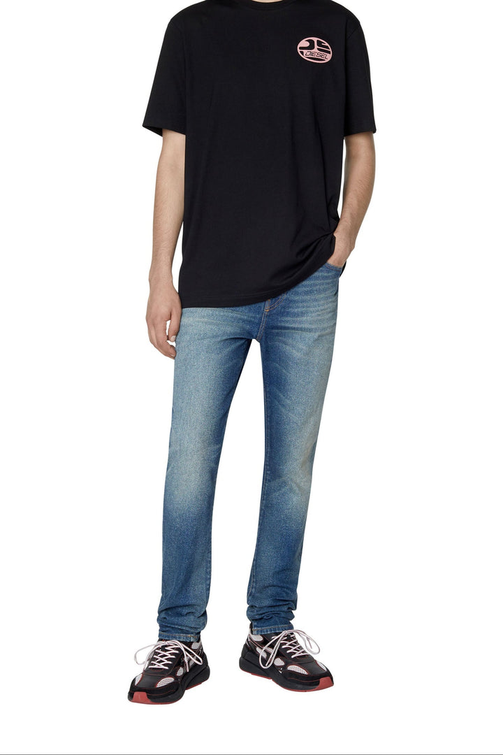 بنطلون جينز أزرق رجالي من ديزل