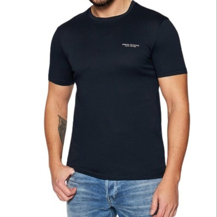 تي شيرت بشعار أرماني إكستشينج