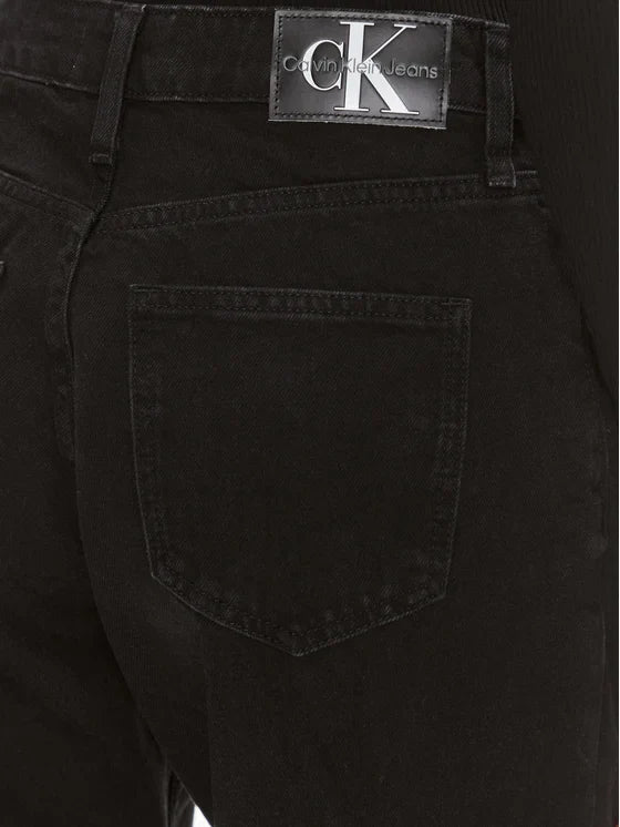 كالفن كلاين جينز