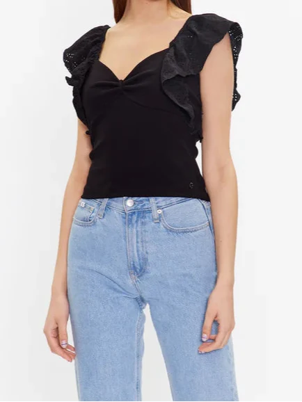 بلوزة رينا القطنية النسائية بأكمام مكشكشة ورقبة على شكل قلب من جيس