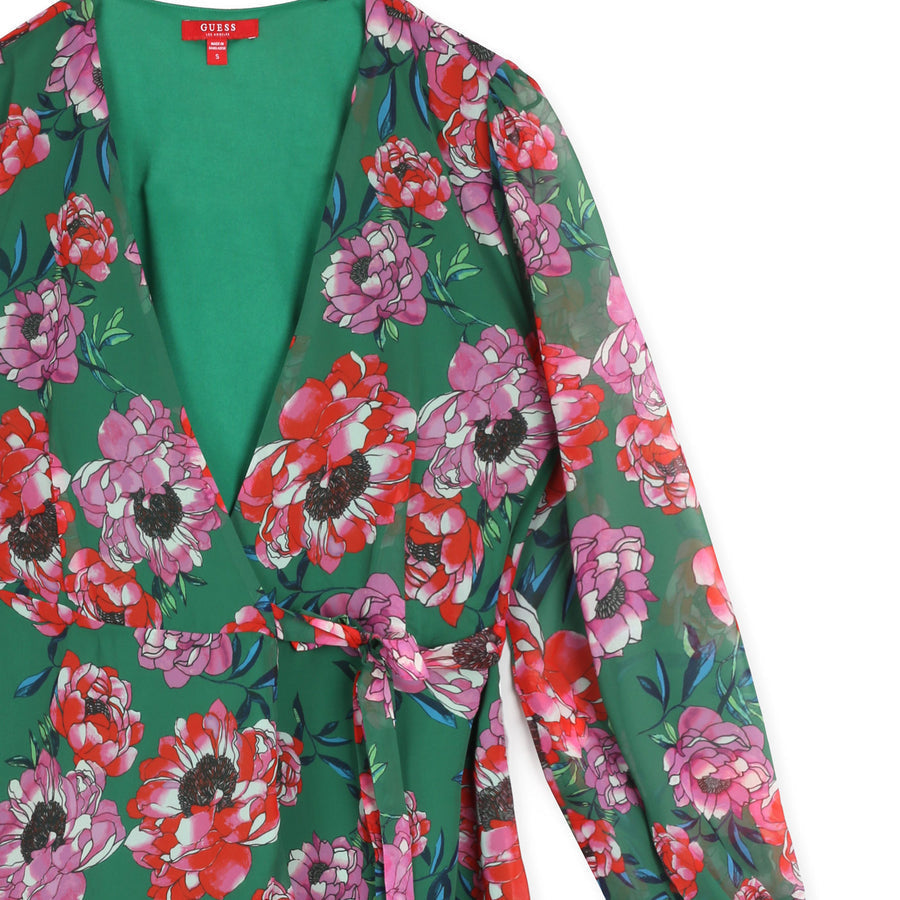 فستان نسائي من Guess بطول الركبة مزين بالزهور