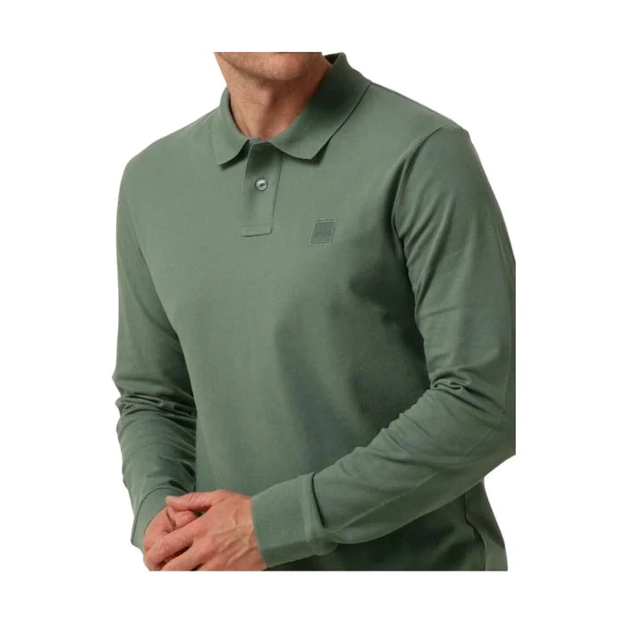 قميص بولو بوس باسربي مفتوح باللون الأخضر