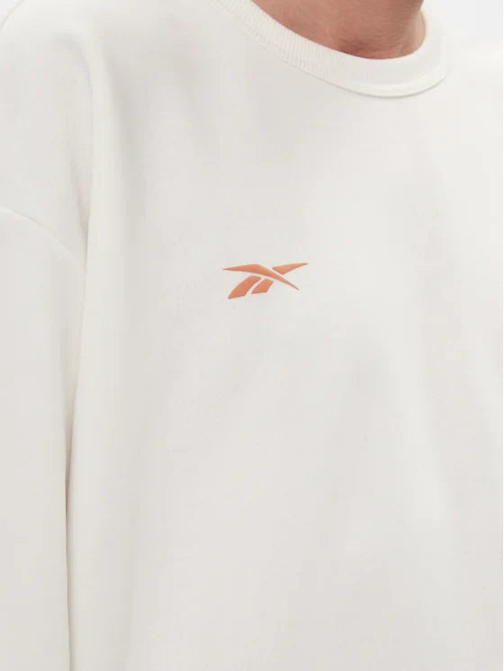 سويت شيرت ريبوك ميكينا كلاسيكس جود فايبس كرو