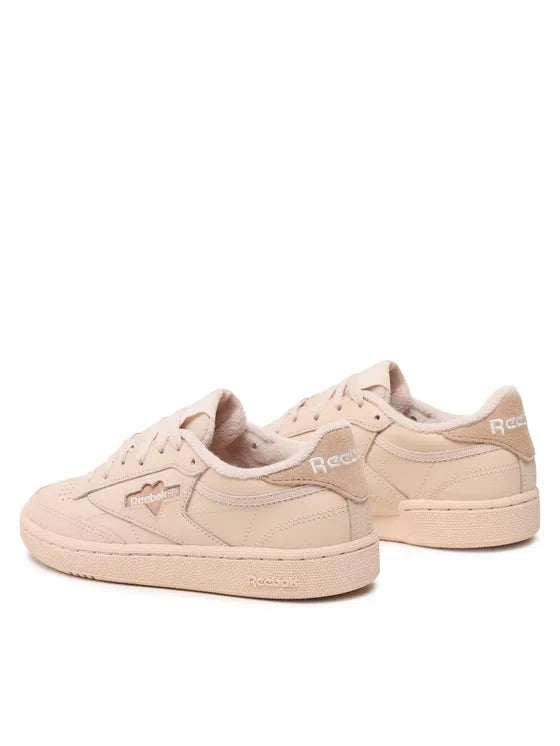 حذاء ريبوك كلوب سي 85