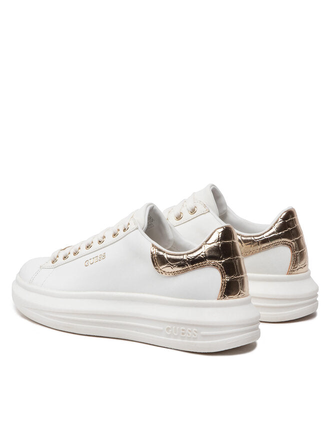 حذاء رياضي جيس فيبو من الجلد المختلط