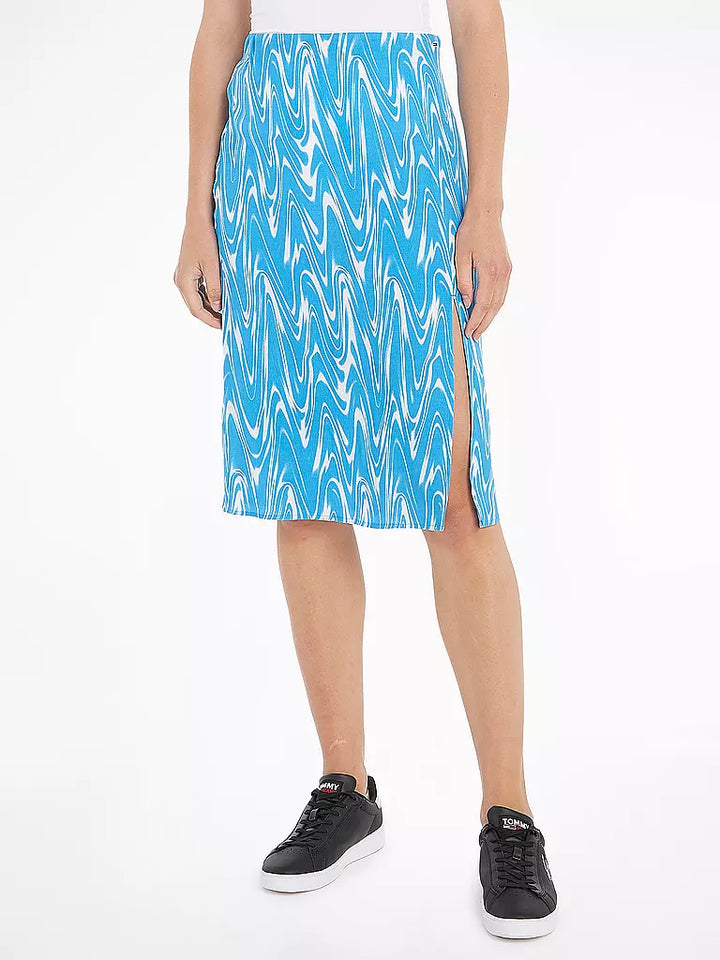 تومي جينز ميديروك هيلبلاو