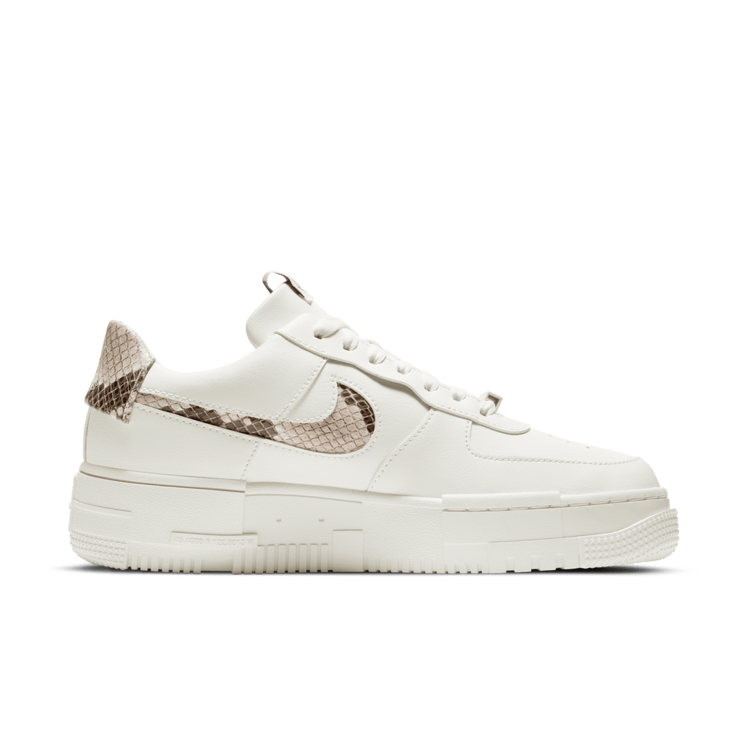 حذاء Nike Air Force 1 Pixel SE 'Sail Snake'